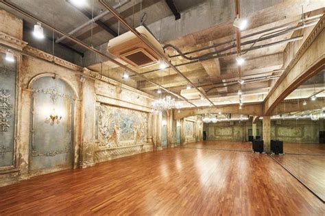 ygx dance studio.